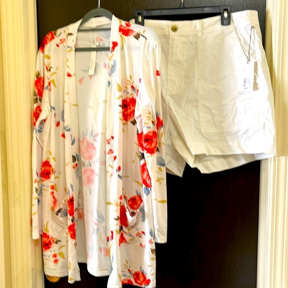 3 PC Women’s Coral Floral &Blue Soft Light Cardigan White Shorts & Peach Shirt